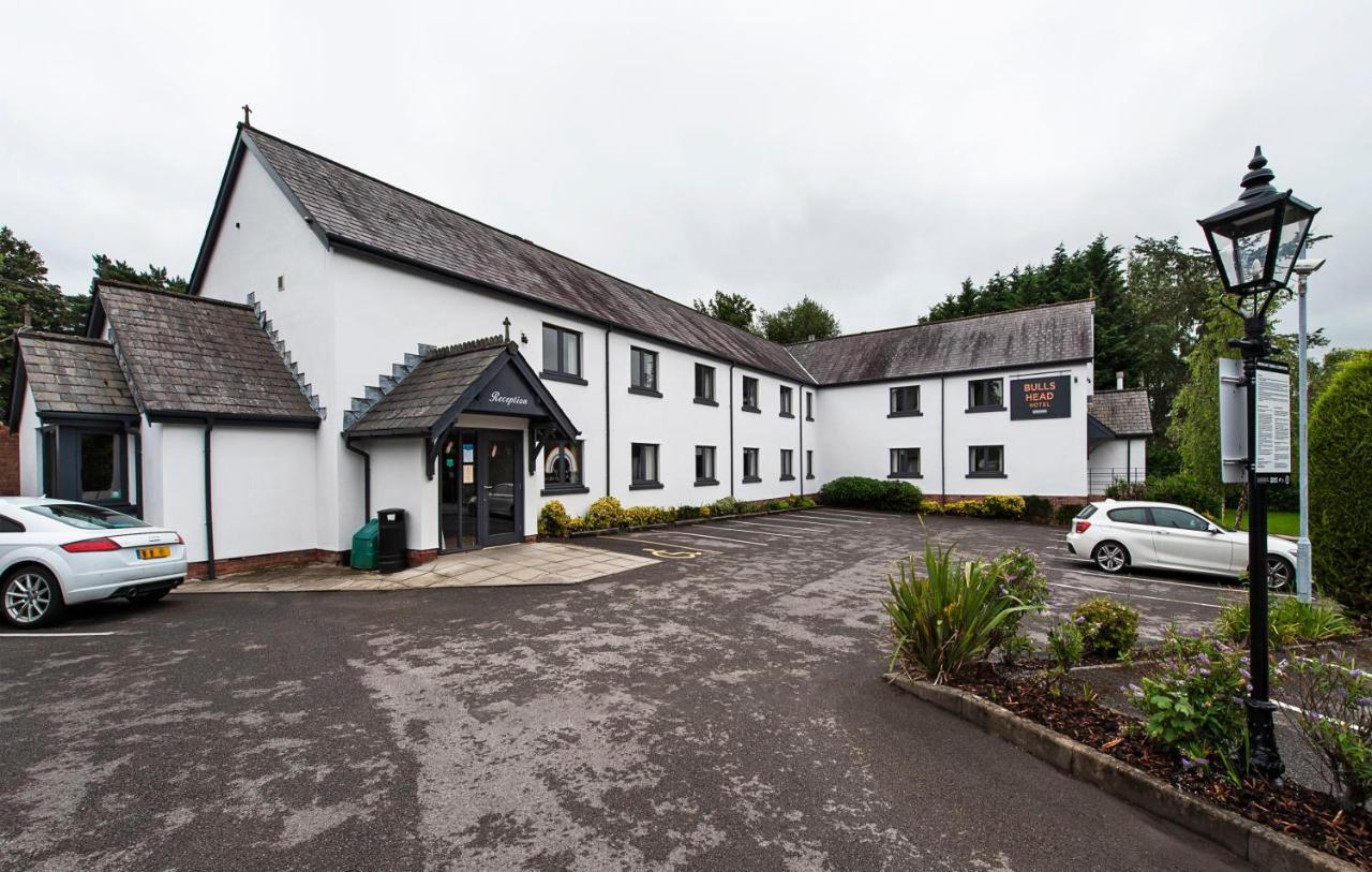 The Bulls Head Hotel Хейл Экстерьер фото