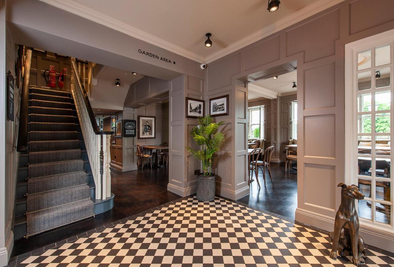 The Bulls Head Hotel Хейл Экстерьер фото