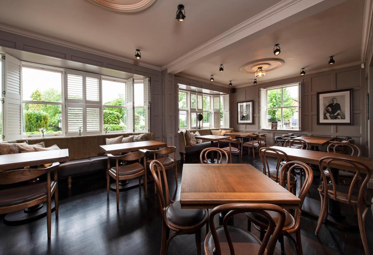 The Bulls Head Hotel Хейл Экстерьер фото