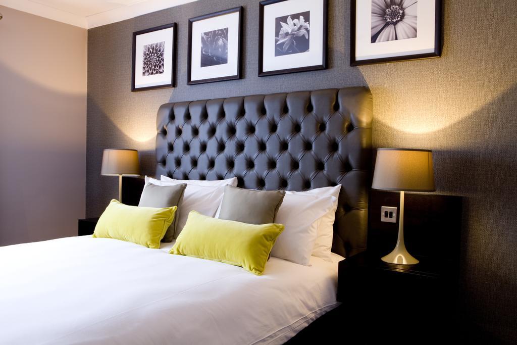 The Bulls Head Hotel Хейл Экстерьер фото