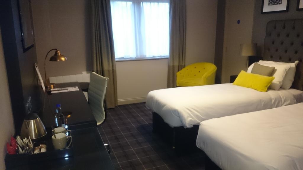 The Bulls Head Hotel Хейл Номер фото